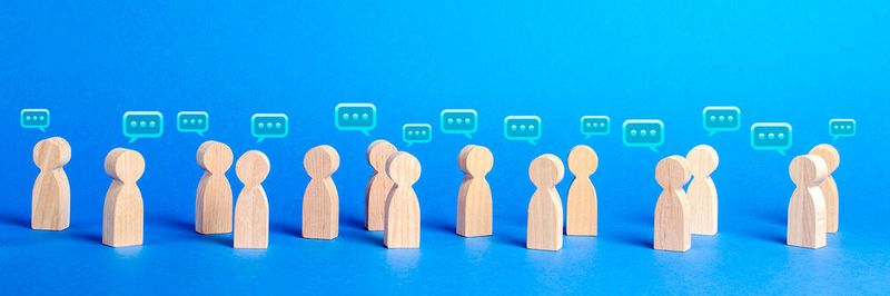 Für eine gelungene Zusammenarbeit in Unternehmen sind Kommunikations-Tools entscheidend.