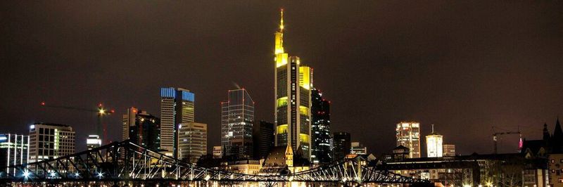 Die Mainmetropole wird smart. Möglich macht das ein Funk-Datenenetz, das die LoRaWAN-Technologie nutzt.