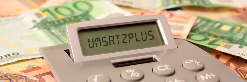Derzeit sind Progonosen für die Wirtschaft in der Corornakrise schwer, Forscher geben eher Momentaufnahmen.