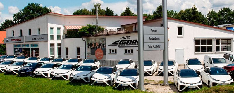 Ein weiterer Teil seiner Vision ist Schobers seit April 2020 laufendes selbst entwickeltes Mirai-Abo. Die Wasserstoffstromer hat er alle selbst finanziert.