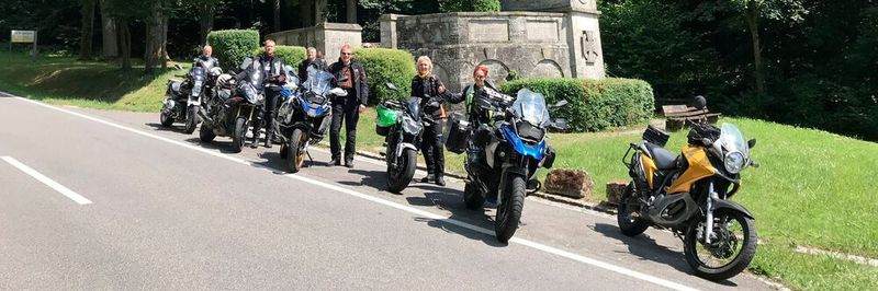 Auch in ihrer 15. Auflage bot die Vogel-Motorradtour die perfekte Verbindung aus Bike und Business.