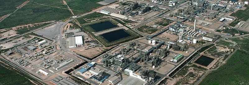 Die Polycarbonat-Anlage von Sabic in Cartagena, Spanien, soll als weltweit erste großtechnische chemische Produktionsstätte vollständig mit erneuerbarer Energie betrieben werden.