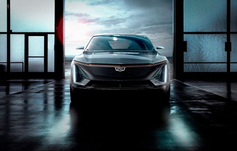 Das Elektro-SUV Cadillac Lyriq steht kurz vor der Premiere.