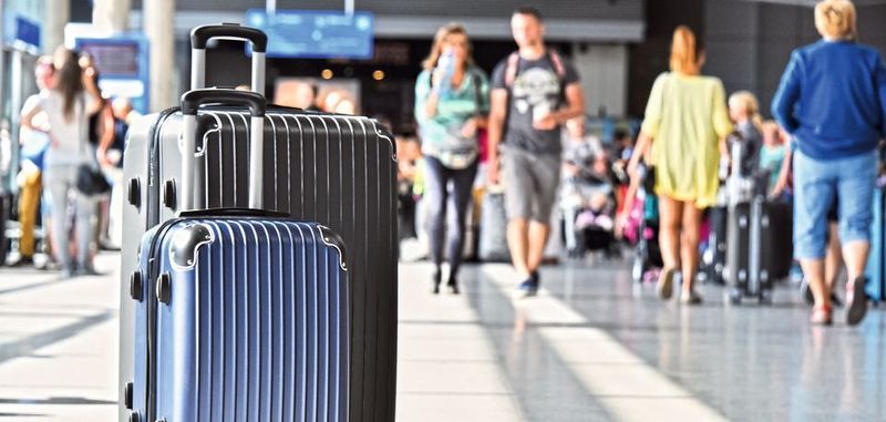 Immer mehr Menschen werden laut Robert-Koch-Institut nach ihrem Urlaub positiv auf Corona gestestet.