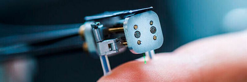 Eines der Ergebnisse der ersten Förderphase für das Miracle-Projekt: eine hochpräzise robotische Endoskospitze mit integrierter Laser-Knochensäge.