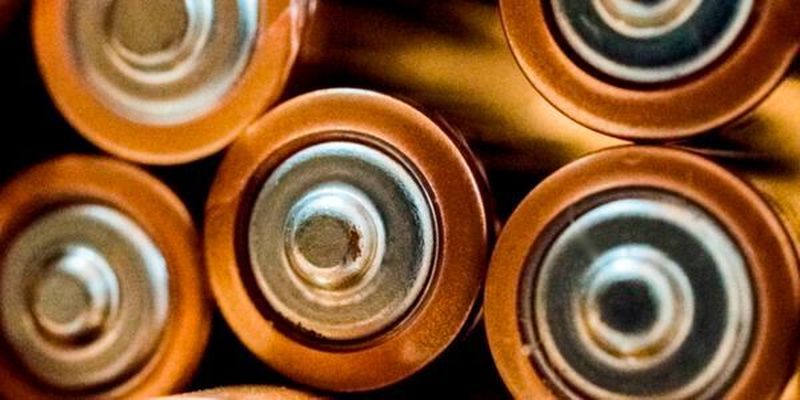 Um die Batteriezellproduktion in Deutschland zu fördern, arbeitet die Forschungsfertigung Batteriezelle eng mit der Industrie zusammen.