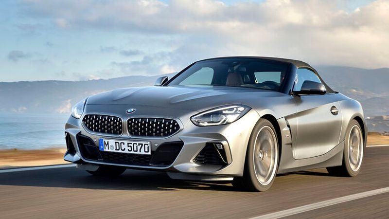 „Auffälligkeiten im Feld“ bei Pannen ohne Personenschäden hätten das Problem mit der Spurstange ans Licht gebracht, sagte eine BMW-Sprecherin.