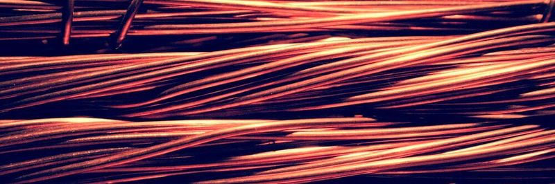 Mit reinem Kupfer additiv zu fertigen war bisher nicht möglich – jetzt haben Forscher eine neue additive Fertigungsanlage mit grünem Laser entwickelt.