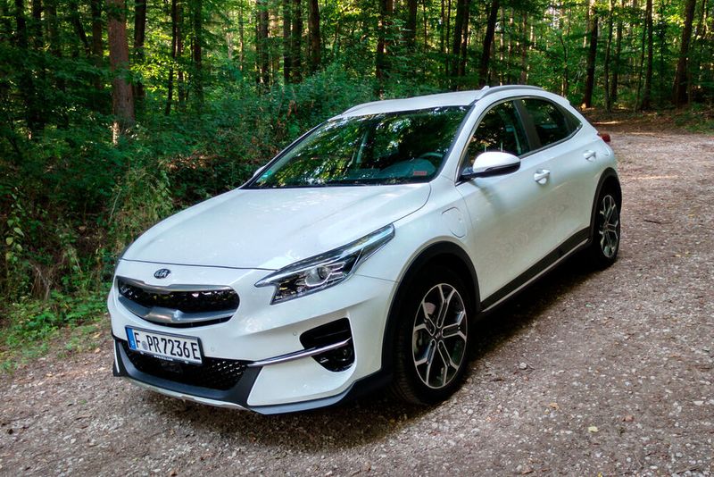 Mit dem XCeed PHEV hat Kia das nächste elektrifizierte Modell auf den Markt gebracht. Wir haben das Crossover mit der Ausstattungsstufe Spirit getestet.