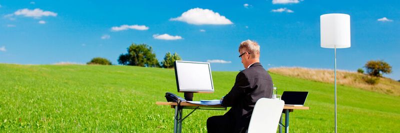 Mit der Plattform How2Office stellt Tech Data Vertriebspartnern Workplace-Bundles vor, die sich für das Arbeiten in verschiedenen Umgebungen eignet.