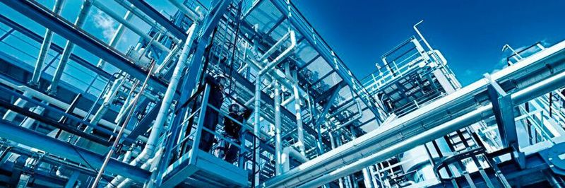 The conversion is expected to reduce the plant’s greenhouse gas emissions by 50 %.