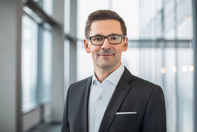 „Grundsätzlich ist eine weiterentwickelte Elektronik-Architektur für Lichtfunktionen in jedem Fall von Vorteil“, sagt Michael Rosenauer, Leiter Vorentwicklung beim Zulieferer Osram Continentanl.