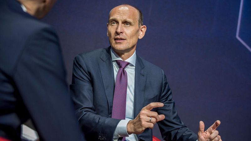 „So wie Volkswagen sich zu einem Tech-Unternehmen wandeln muss, müssen sich auch die Autohäuser an die neue Mobilitätswelt anpassen“, meint Ralf Brandstätter.