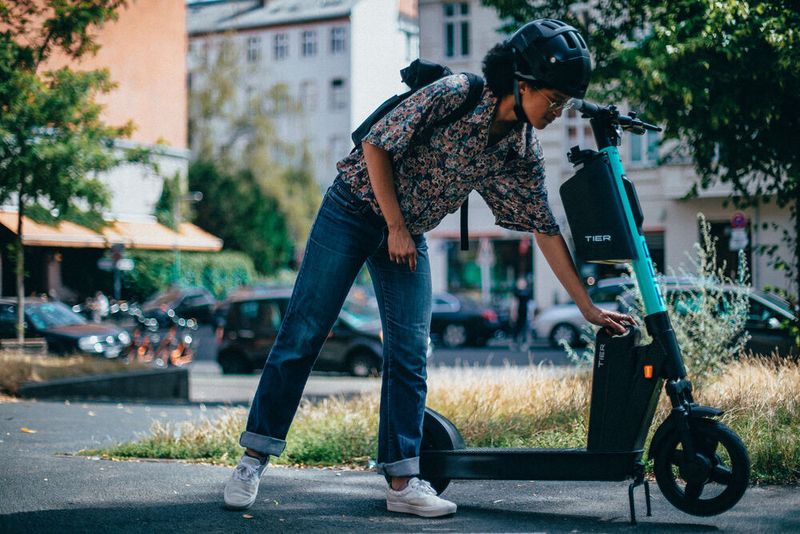 Der Mobilitätsanbieter Tier setzt auf Wechsel-Akkus.