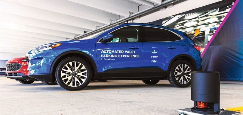 Bosch testet mit dem Automated Valet Parking nun auch in den USA fahrerloses Parken dank intelligenter Infrastruktur.