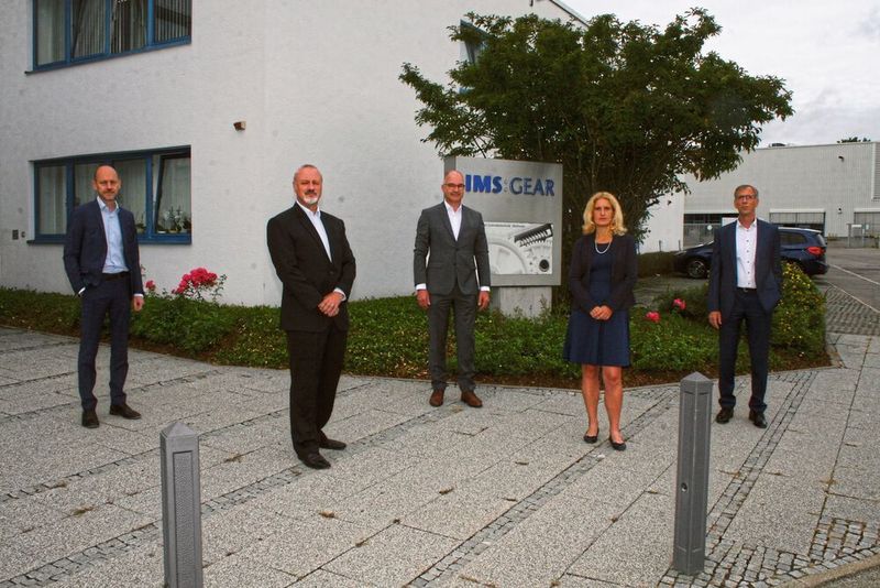Die IMS-Gear-Vorstände Bernd Schilling und Wolfgang Weber, Personalleiter Benedikt Lenhart, Personalleiterin Kristin Schäkel und Vorstand Dieter Lebzelter (von links).
