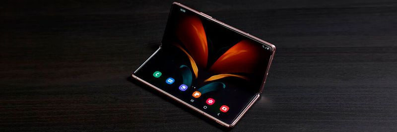 Das Galaxy Z Fold 2 5G ist ab sofort für 1.949 Euro (UVP) erhältlich.