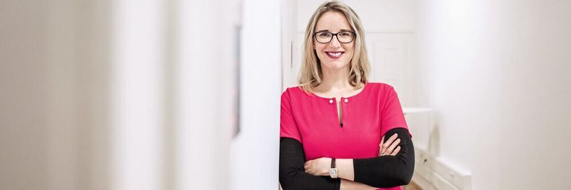 Wird Künstliche Intelligenz in der Medizin genutzt, muss die ethische Frage gestellt werden. Prof. Buyx von der TU München und die Diskussion um mehr Ethik in der KI-Forschung.
