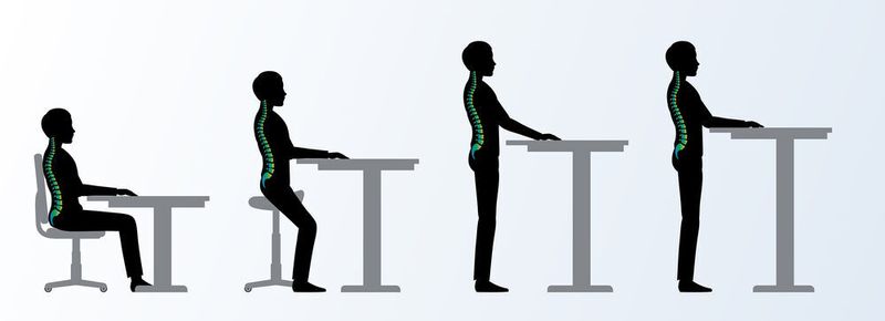 Einfach zu verstellende Steh-Sitz-Tische gelten als das Nonplusultra für ergonomisches Arbeiten. BME hat einen Tisch entwickelt, der in 60 Sekunden aufgebaut ist.