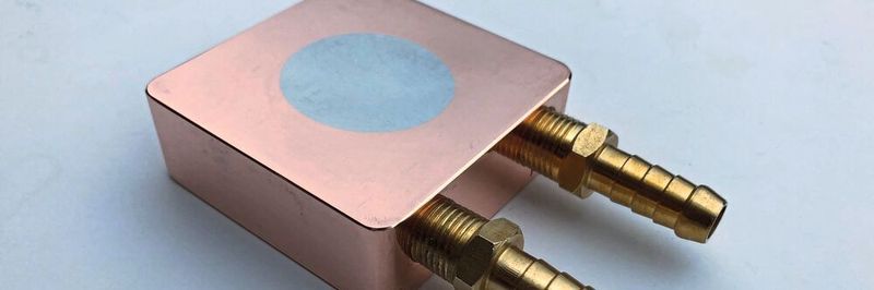 Die 3D-Drucker von Spee3D verarbeiten auch Buntmetalle. Das Unternehmen hat nun eine Niederlassung in Deutschland eröffnet.
