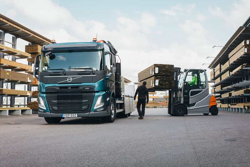 Der Absatz auf den internationalen Lkw-Märkten bessert sich moderat – in China bereits deutlich.