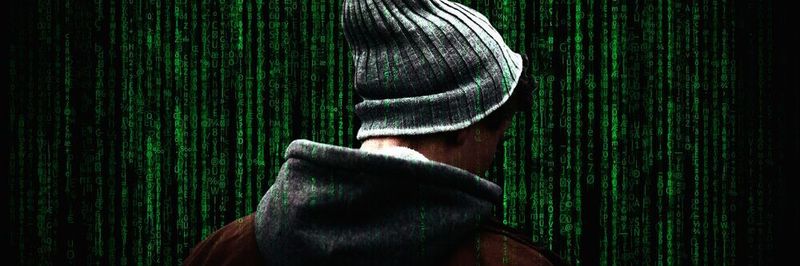 Grey Hat Tools sind Software-Kits, die oft von Penetration-Testern oder Red Teams genutzt werden, um Attacken mit gutartigen Payloads zu erzeugen und so die Sicherheit von Computer und Netzwerk zu testen.