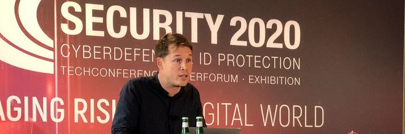 Dr. Stephan Sigrist von W.I.R.E gibt auf der Security Conference 2020 einen Ausblick auf die Digitalisierung in der Post-Corona-Welt.