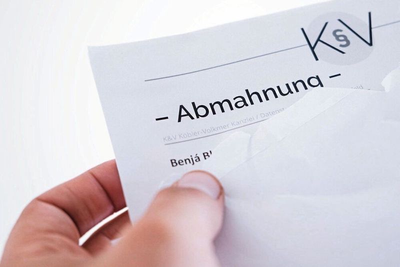 Mit dem Gesetz zur Stärkung des fairen Wettbewerbs bietet der Bund nun Schutz vor missbräuchlichen Abmahnungen.
