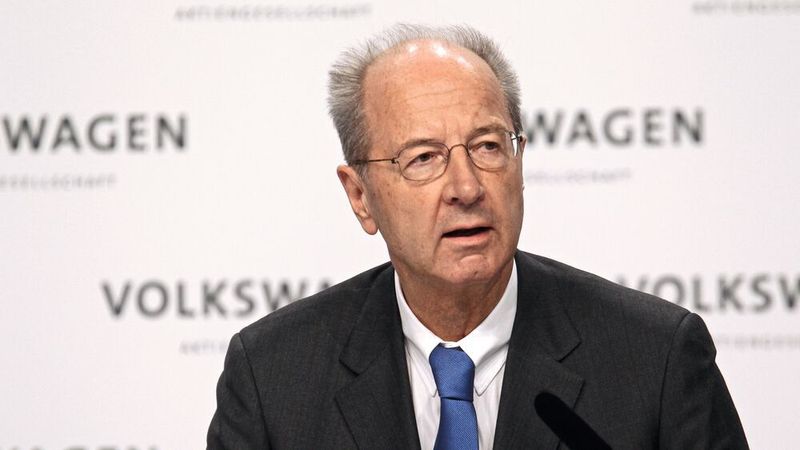 VW-Aufsichtsratschef Hans Dieter Pötsch mahnt eine intensive Beschäftigung mit der Ladeinfrastruktur an.