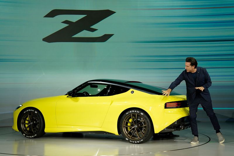 Nissan hat den 370Z Proto vorgestellt, den Nachfolger des Sportwagens 370Z. Alfonso Albaisa, Nissans Design-Chef erklärte im Stream die Besonderheiten des Autos.