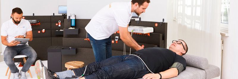Blutdruckmessung im mobilen wellabe-Labor
