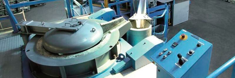 An essential advantage of induction furnaces is the bath movement, which enables return material to be stirred into the melt.