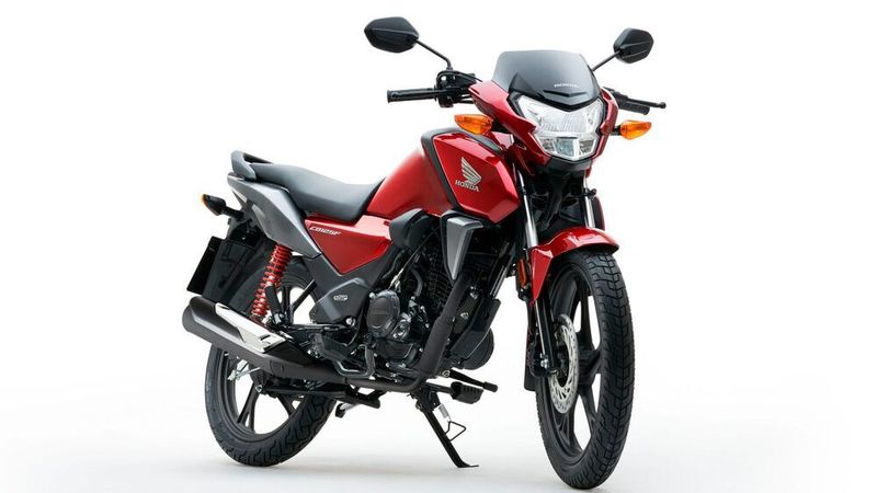 Die überarbeitete CB 125 F wiegt nur noch 117 Kilogramm.