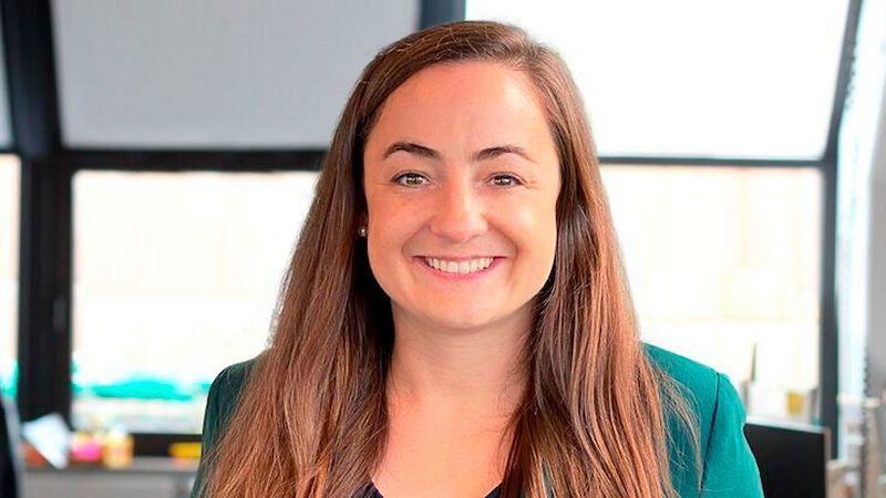 Johanna Koch ist Director Sales der Gebrauchtwagenplattform Heycar.