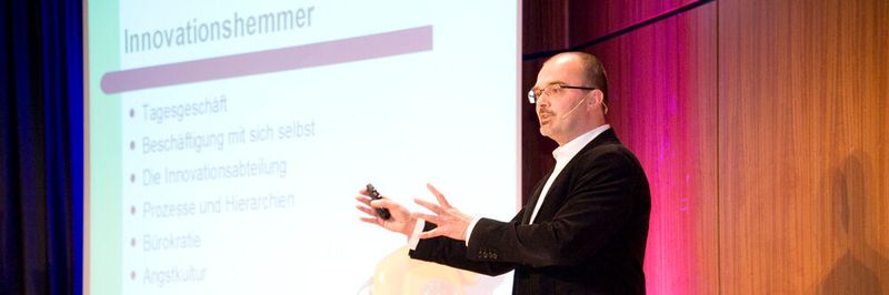Selbst wenn die gewohnte Nähe fehlt: Auch in digitaler Form präsentiert der ESE Kongress 2020 die ideale Plattform, um sich über moderne Methoden des Software-Engineering und den Stand der Technik zu informieren sowie Herausforderungen und Perspektiven zu diskutieren.