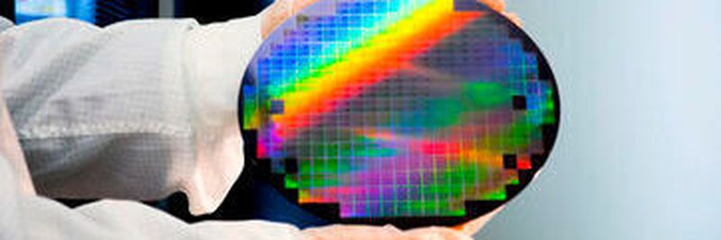 Das französische Start-up Aledia investiert in die Produktion von Mikro-LED-Displays. Grundlage sind Silizium-Wafer mit einem Durchmesser von 200 bis 300 mm.