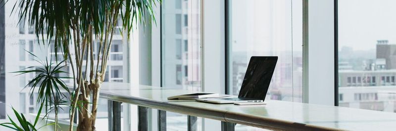 Zukünftige Arbeitskräfte haben konkrete Erwartungshaltungen hinsichtlich der Digitalisierung ihrer Arbeitsumgebung – Unternehmen sollten daher beginnen, auch ihre physischen Infrastrukturen auf den Prüfstand zu stellen.