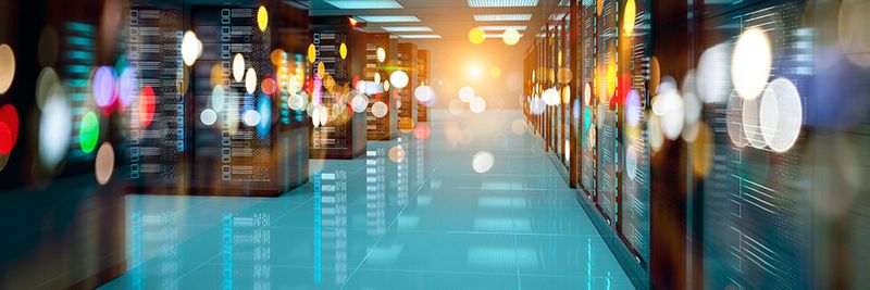 Gehen Unternehmen schrittweise und geplant in die Cloud, sind sie mit einer individuellen Lösung zukunftssicher aufgestellt und können beim Wettbewerb in der digitalen Transformation mithalten.