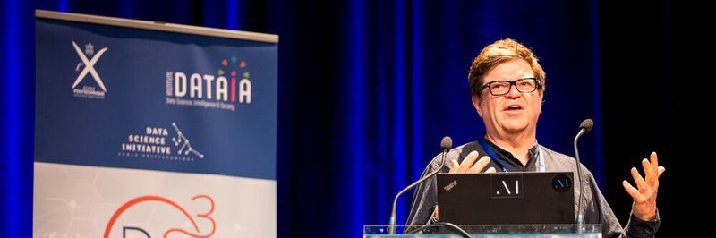 Der französische KI-Experte und Facebooks Leiter der KI-Forschung, Yann LeCun (hier bei einer Rede am französischen École Polytechnique im Jahr 2018) glaubt, dass günstige Chips für Edge-KI für einen Boom der RISC-V-Architektur sorgen werden.