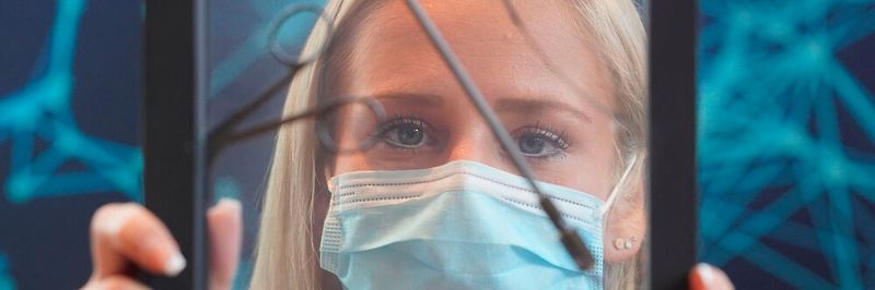 Schutz geht vor, sowohl bei Instrumenten als auch bei den Teilnehmern: Hygiene liegt der Medizintechnik-Branche in den Genen.