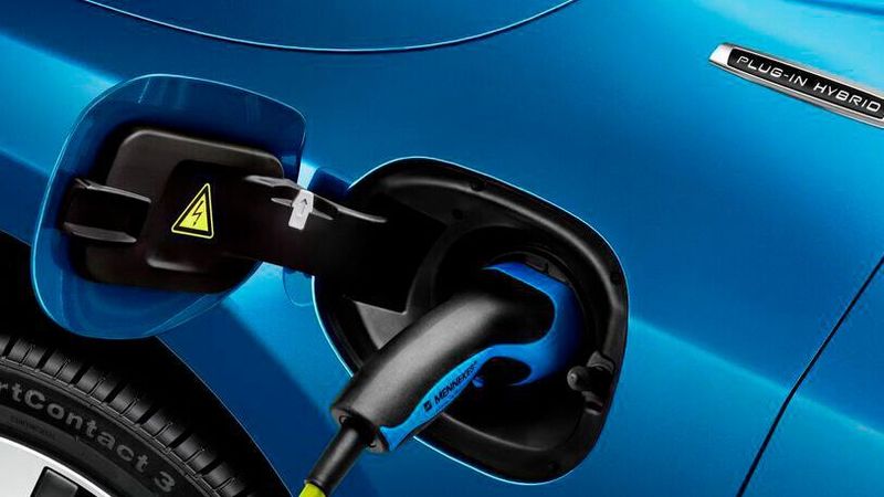 Plug-in-Hybride sind in Europa derzeit sehr gefragt.