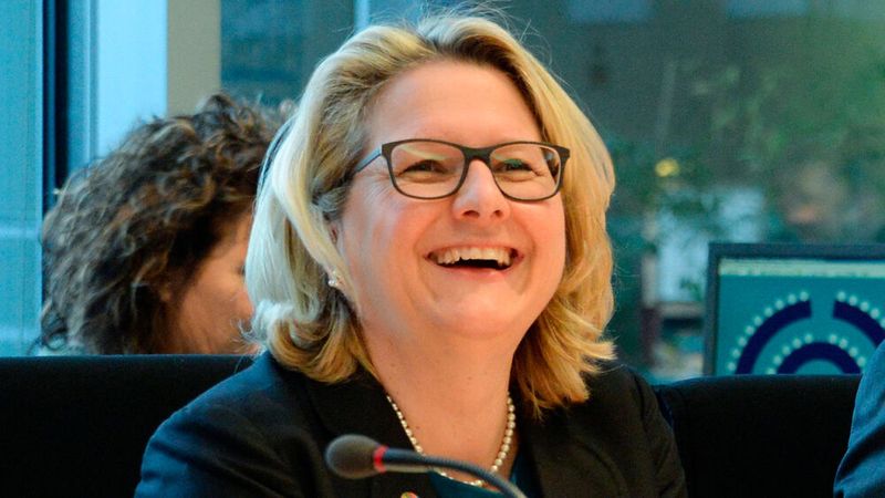 Bundesumweltministerin Svenja Schulze steht in der Kritik verschiedener Wirtschaftsverbände.