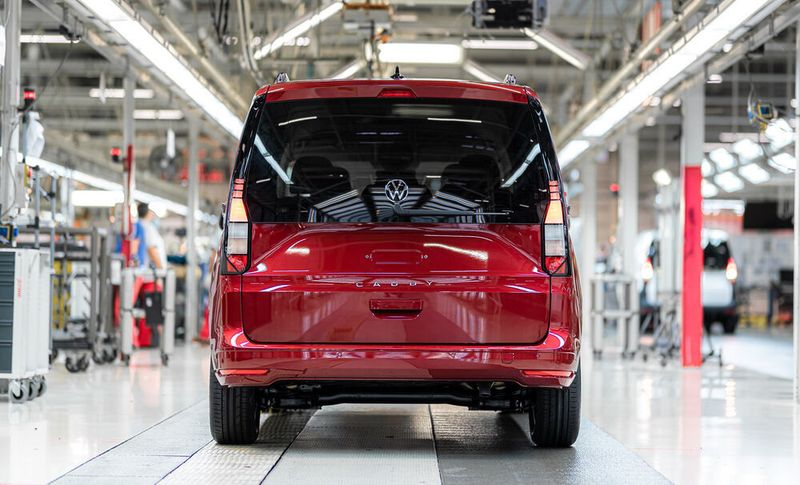 Seit Ende Oktober fertigt Volkswagen im polnischen Antoninek die fünfte Generation des Caddy.