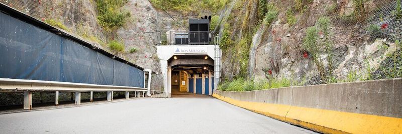 Der Eingang zum Underground-Archiv von Iron Mountain in Boyers, Pennsylvania, USA.