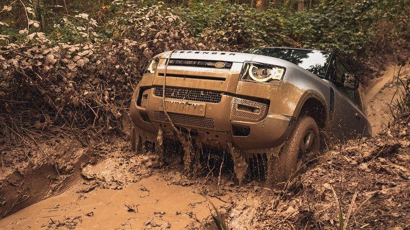Der Land Rover Defender 90 ist das Einstiegsmodell der neu aufgelegten Kult-Baureihe.
