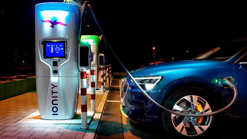 Elektroantriebe mit Batterie leiden laut VDI unter dem hohen Energie- und Materialaufwand in der Produktion.