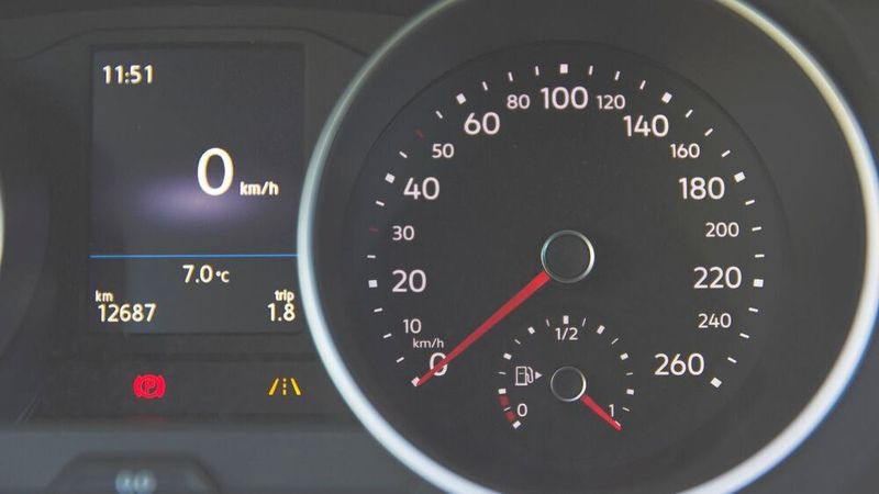 Verbraucht ein Fahrzeug mehr, als vom Hersteller angegeben, muss der Kunde dafür den Beweis liefern.