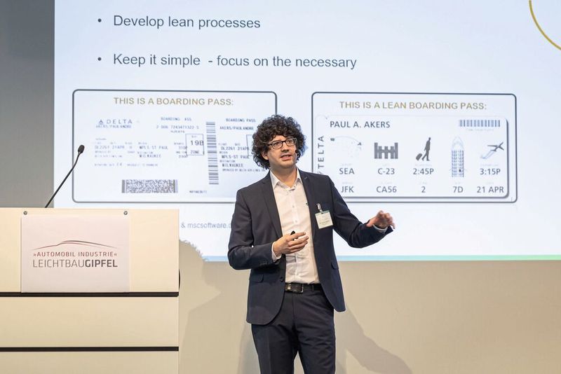 Thomas Reiher, Director Generative Design bei Simufact Engineering, auf dem Leichtbau-Gipfel 2020 in Würzburg.