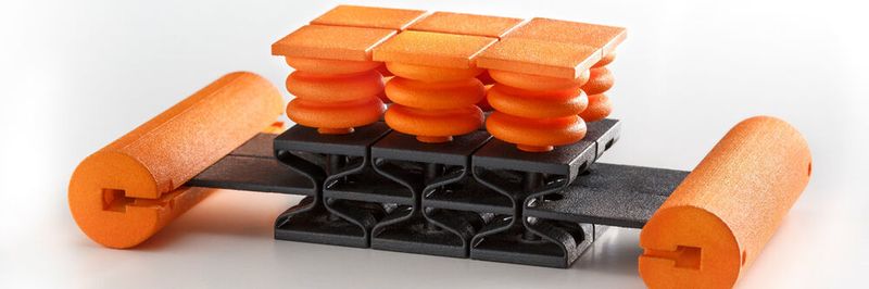 Makroskopische Realisierung eines programmierbaren Materials zur Funktionsdemonstration im Labor.