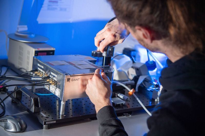 Geprüft: Die ersten Funktionstests des Quantensensors von Qant und Sick waren erfolgreich.